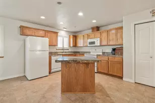 3126 Cortez St, Klamath Falls, OR 97601 - Photo 14