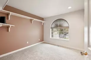 2987 NE Oakley Ct, Bend, OR 97701 - Photo 10