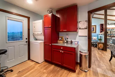 11288 SW Hwy 126, Powell Butte, OR 97753 - Photo 10