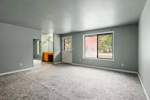 1080 Ferry Rd, Grants Pass, OR 97526 - Photo 18