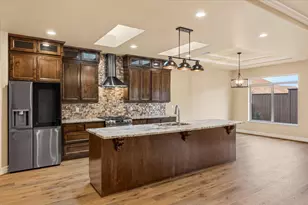 3027 Mt Thielsen Dr, Medford, OR 97504 - Photo 16