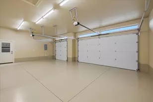 3027 Mt Thielsen Dr, Medford, OR 97504 - Photo 34