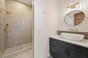 62667 NW Ember Pl, Bend, OR 97703 - Photo 30