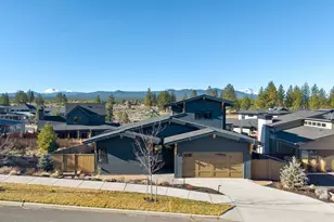 62667 NW Ember Pl, Bend, OR 97703 - Photo 2