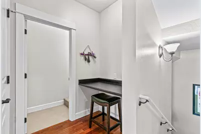 440 N Fourth Street #104, Jacksonville, OR 97530 - Photo 4