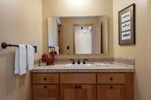 17905 Rhododendron Ln, Sunriver, OR 97707 - Photo 18