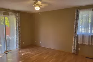 1841 Cloverlawn Dr, Grants Pass, OR 97527 - Photo 18