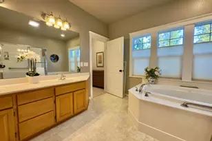 455 Holly St, Ashland, OR 97520 - Photo 22