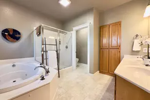 455 Holly St, Ashland, OR 97520 - Photo 24