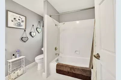 1108 S Oakdale Avenue, Medford, OR 97501 - Photo 70