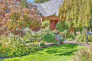 1108 S Oakdale Ave, Medford, OR 97501 - Photo 2