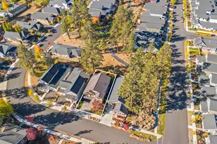 1094 E Horse Back Trail, Sisters, OR 97759 - Photo 42