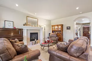 1094 E Horse Back Trail, Sisters, OR 97759 - Photo 10
