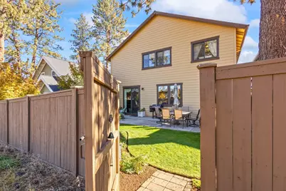 1094 E Horse Back Trail, Sisters, OR 97759 - Photo 36