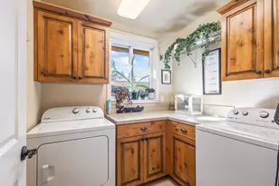 1094 E Horse Back Trail, Sisters, OR 97759 - Photo 32