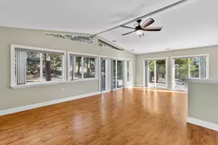 395 Robleda Dr, Central Point, OR 97502 - Photo 26