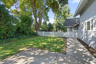 1089 Brookdale Ave, Medford, OR 97504 - Photo 34