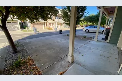 341 Englemann Lane, Medford, OR 97501 - Photo 6