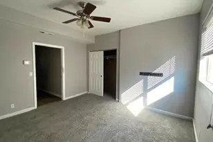 341 Englemann Ln, Medford, OR 97501 - Photo 10