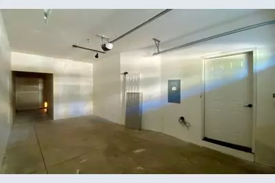 341 Englemann Lane, Medford, OR 97501 - Photo 12