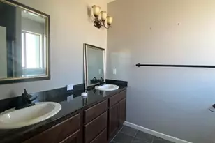 341 Englemann Ln, Medford, OR 97501 - Photo 30