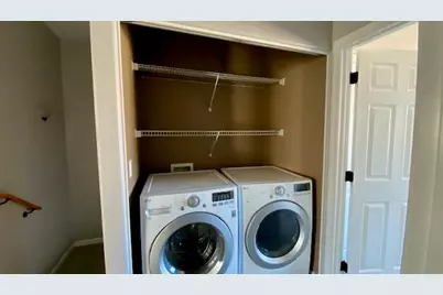 341 Englemann Lane, Medford, OR 97501 - Photo 36