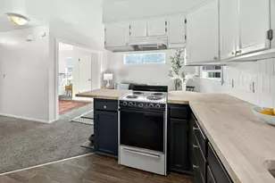 17 Glen Oak Ct, Medford, OR 97504 - Photo 58