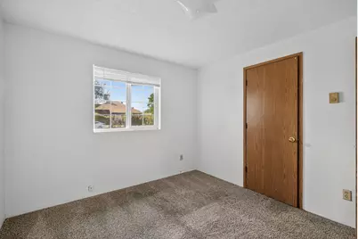 155 SW 2nd Street, Madras, OR 97741 - Photo 18