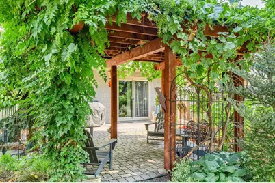 335 Meadow Slope Drive, Talent, OR 97540 - Photo 36