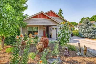 335 Meadow Slope Drive, Talent, OR 97540 - Photo 2