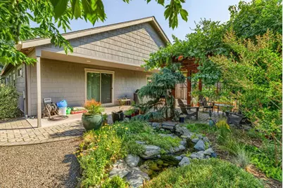 335 Meadow Slope Drive, Talent, OR 97540 - Photo 48