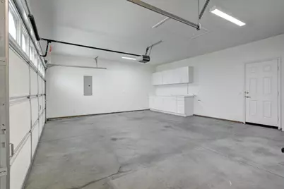 602 Summerwood Drive, Medford, OR 97504 - Photo 32