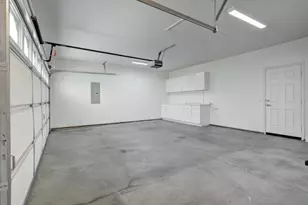 602 Summerwood Dr, Medford, OR 97504 - Photo 32