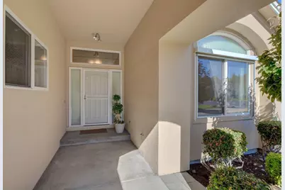 602 Summerwood Drive, Medford, OR 97504 - Photo 4