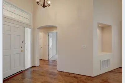 602 Summerwood Drive, Medford, OR 97504 - Photo 6