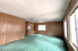 61060 Kings Ln, Bend, OR 97702 - Photo 4