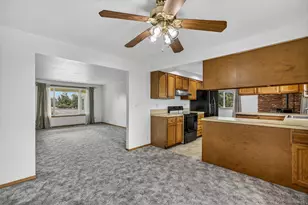 1185 NW 35th St, Redmond, OR 97756 - Photo 12