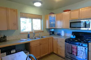 5300 SW Brandy Ln, Culver, OR 97734 - Photo 8