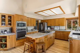16787 Pony Express Way, Bend, OR 97707 - Photo 38