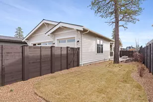 3330 NW Leavitt Ln, Bend, OR 97703 - Photo 36