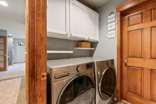 1110 E Cascade Ave, Sisters, OR 97759 - Photo 24