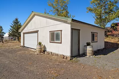 1017 Homedale Road, Klamath Falls, OR 97603 - Photo 10