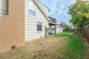 214 N Columbus Ave, Medford, OR 97501 - Photo 14