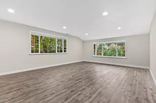 1974 Hamilton Ln, Grants Pass, OR 97527 - Photo 10