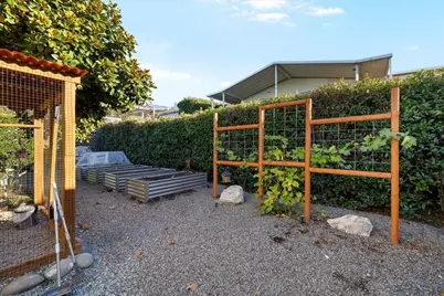 3955 S Stage Road # 90, Medford, OR 97501 - Photo 4