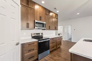 147 SE 16th St, Madras, OR 97741 - Photo 12