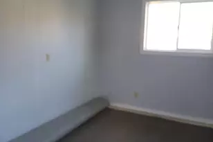 806 N 2nd St, Klamath Falls, OR 97601 - Photo 12