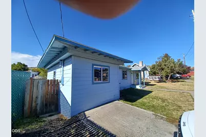 806 N 2nd Street, Klamath Falls, OR 97601 - Photo 26