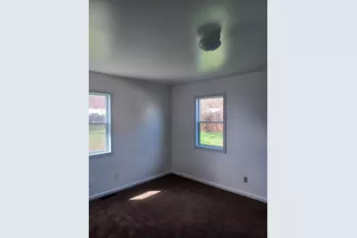 806 N 2nd Street, Klamath Falls, OR 97601 - Photo 8