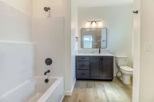 894 SE Aquila Dr, Madras, OR 97741 - Photo 14